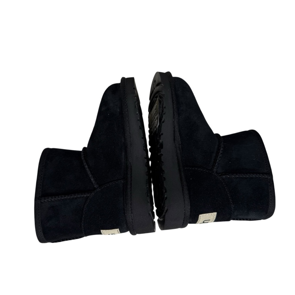 UGG Kids Jona Boot in Black size Youth 8 - Picture 6 of 9